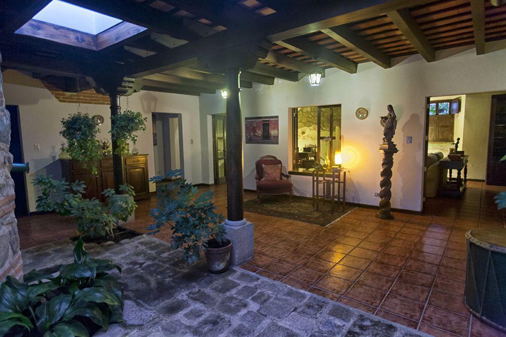 Hotel Sor Juana Antigua Eksteriør bilde
