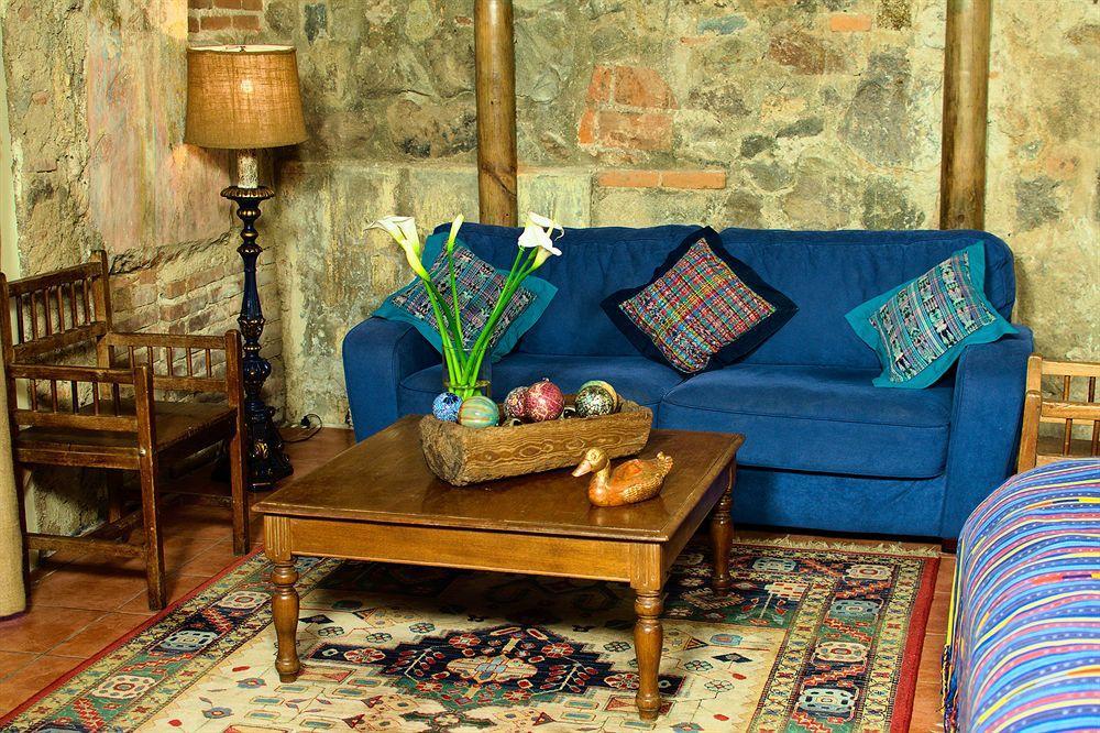 Hotel Sor Juana Antigua Eksteriør bilde