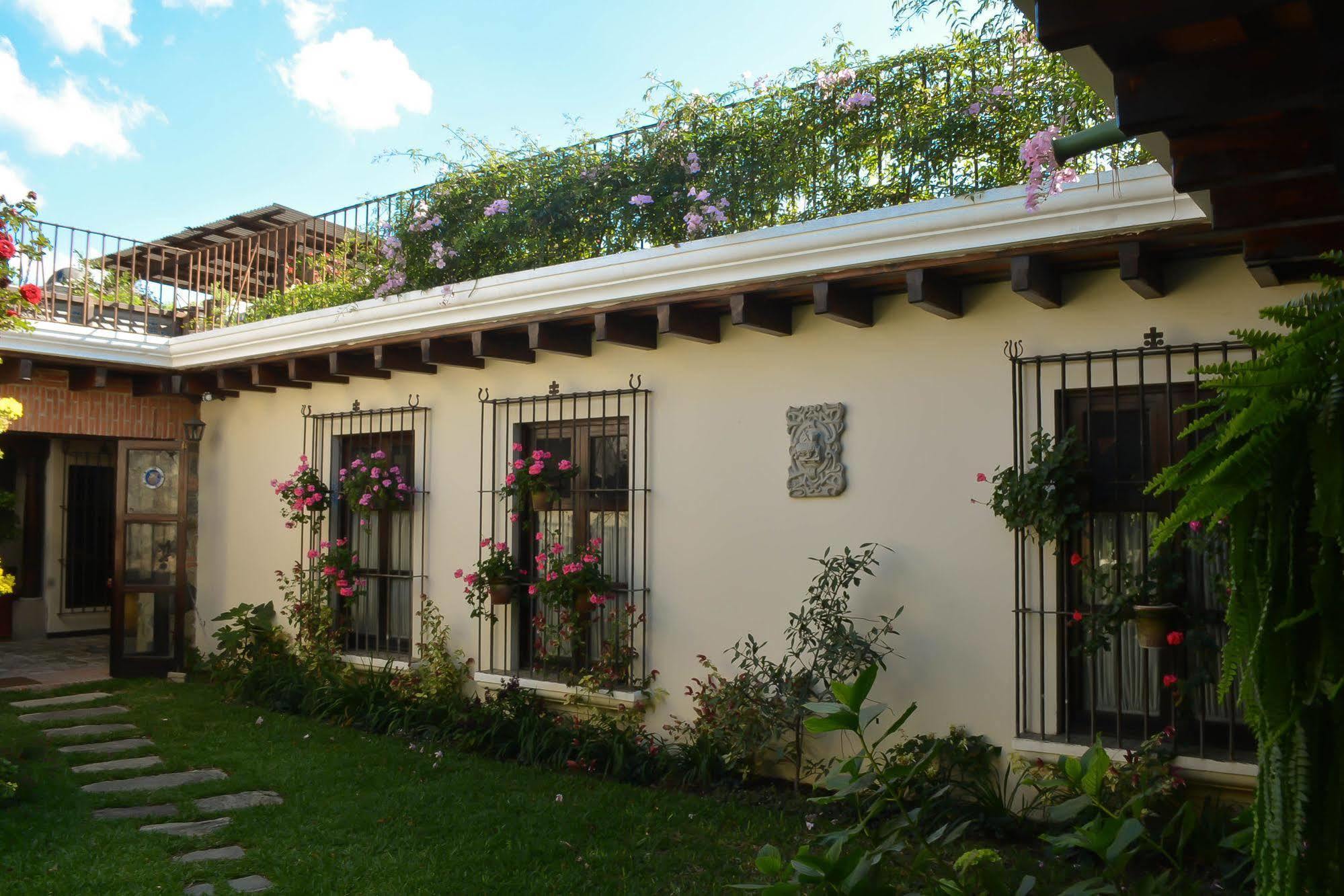 Hotel Sor Juana Antigua Eksteriør bilde