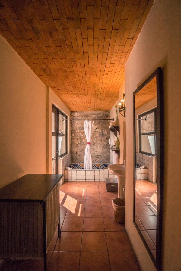 Hotel Sor Juana Antigua Eksteriør bilde