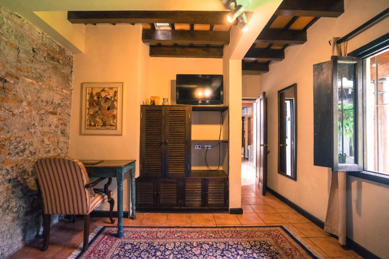 Hotel Sor Juana Antigua Eksteriør bilde